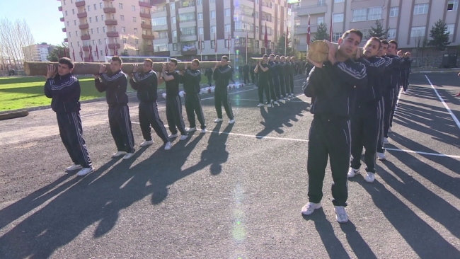 Geleceğin polisleri Erzurum Polis Eğitim Merkezi’nde yetişiyor